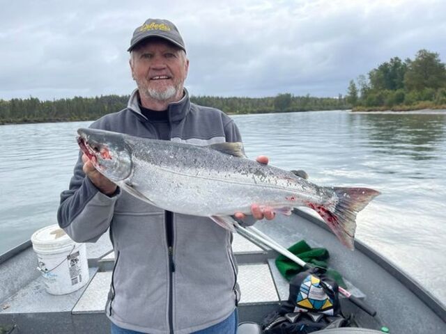 https://www.alaskangamefisher.com/wp-content/uploads/2022/05/salmon-fishing-in-alaska-6.jpg